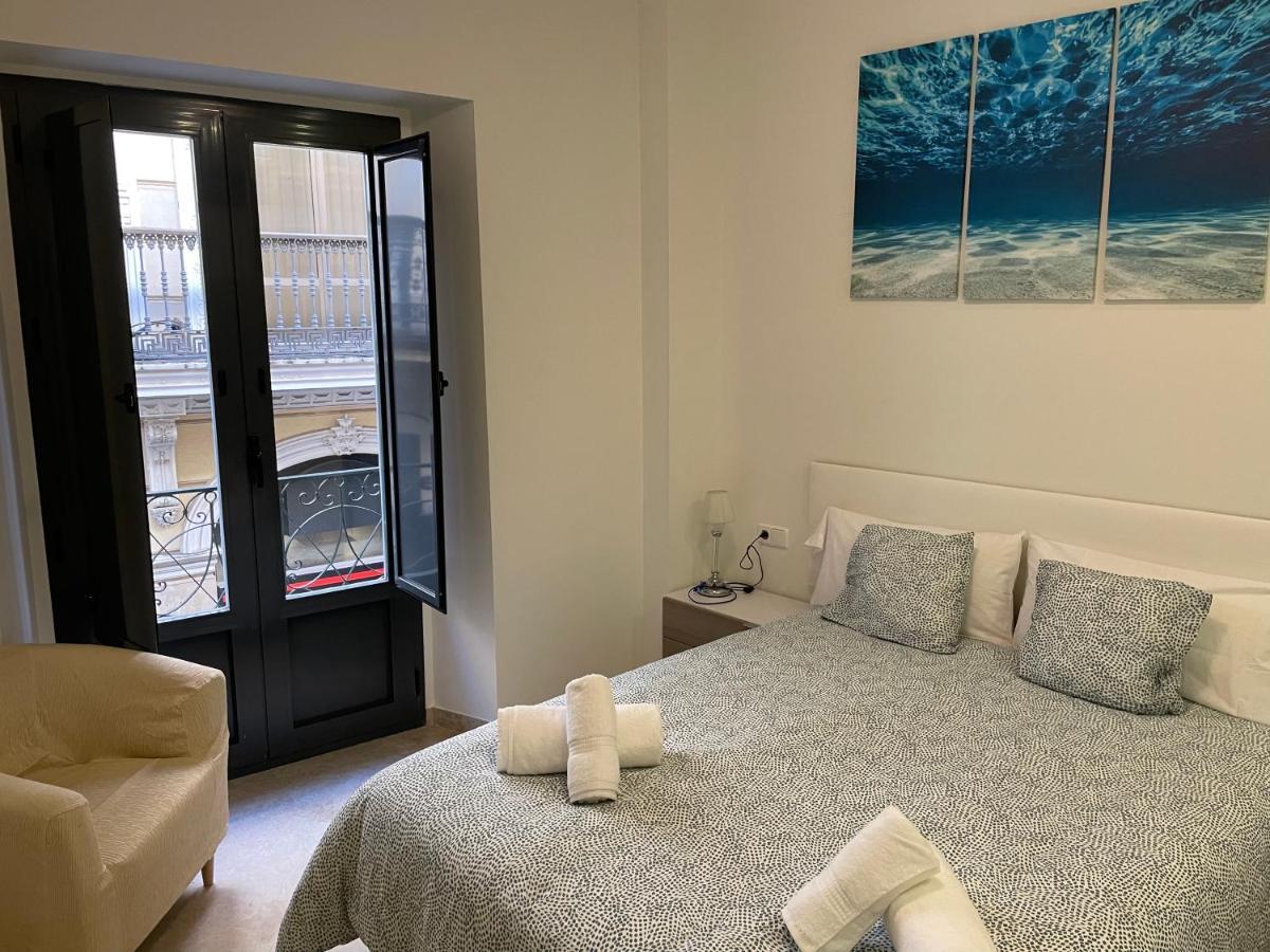 Petit Sagasta Apartamentos-Sagasta Sevilla Eksteriør bilde
